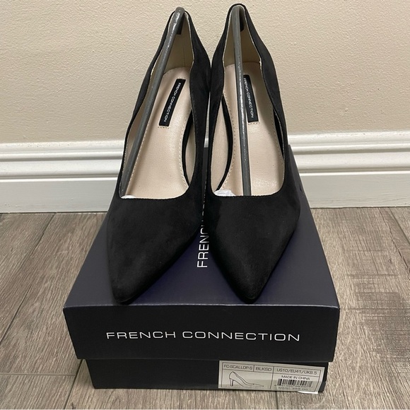 French Connection Scallop Women's Pumps Pointed Toe Heels Black Suede Sz 10 NEW - Picture 2 of 9